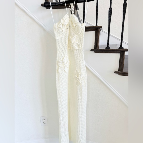 Meshki White Crochet Maxi Dress with Floral Appliqué - Picture 3 of 6